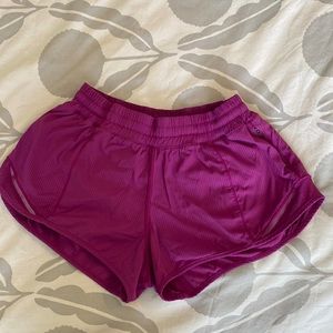 Lululemon Hotty Hot shorts
